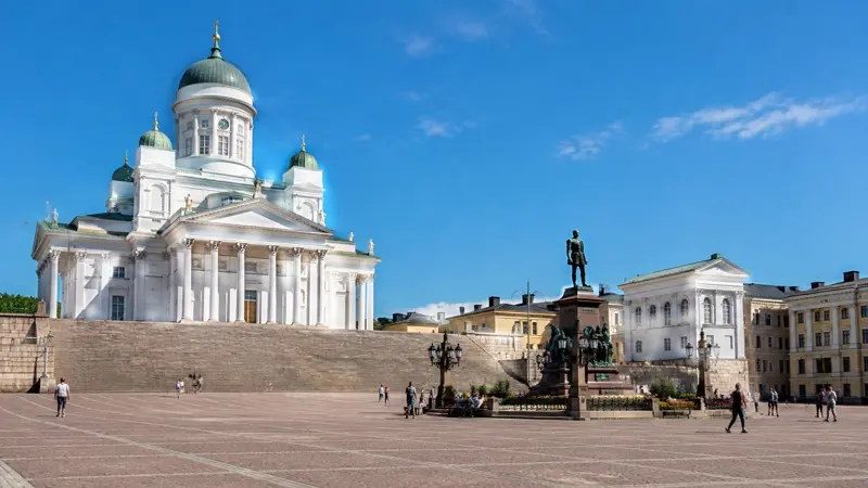 Dom und Senatsplatz in Helsinki, Finnland
